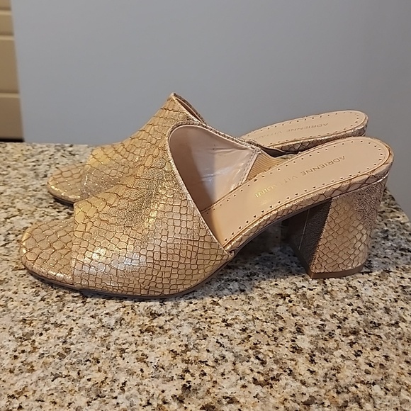 AdrienneVittadini 8M 3" gold snakeskin women's shoe gorgeous - Picture 3 of 7
